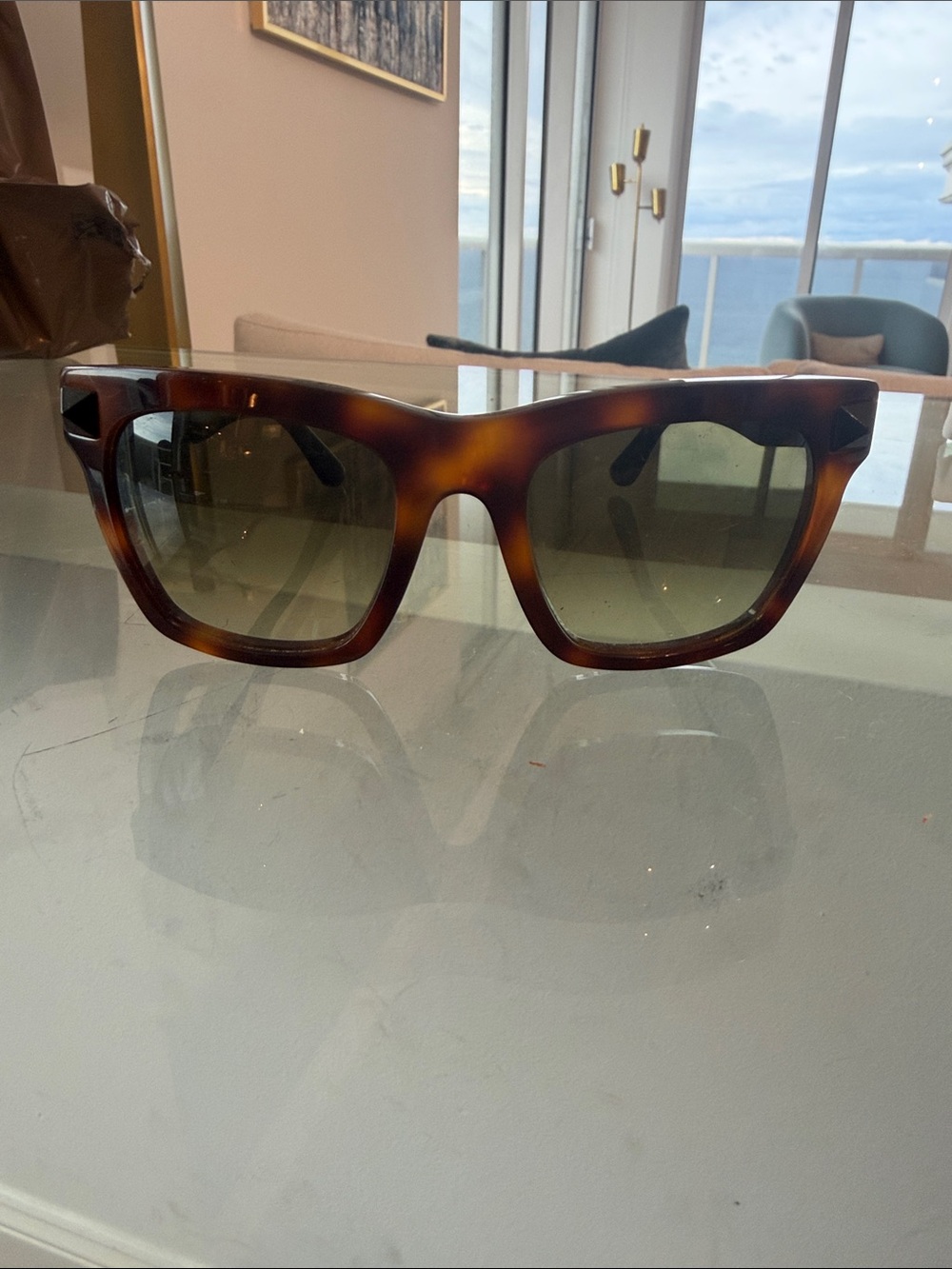 VALENTINO sunglasses EUC - Picture 1 of 5